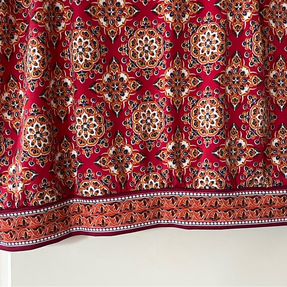 Max Studio Designer Women's Red Patterned Wrap Blouse Size Medium - Picture 2 of 15